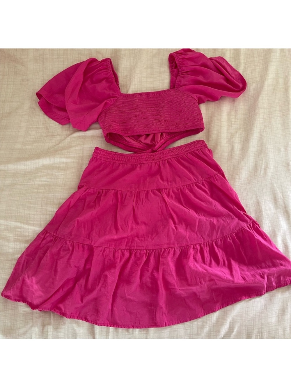 Willow & Root Fuchsia Pink Cutout Tiered Mini Dress Size S - Picture 9 of 10